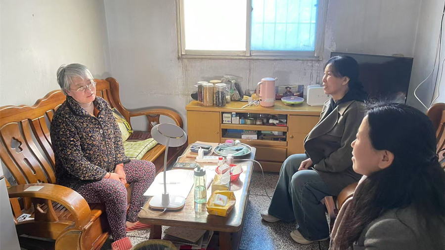 慰问活动1_副本.jpg
